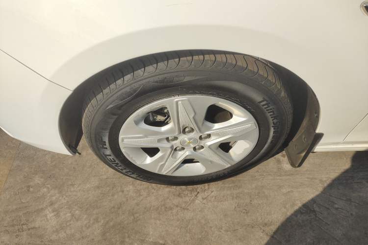 Used Chevrolet Cavalier 2018 320 Manual Enjoyment Edition
