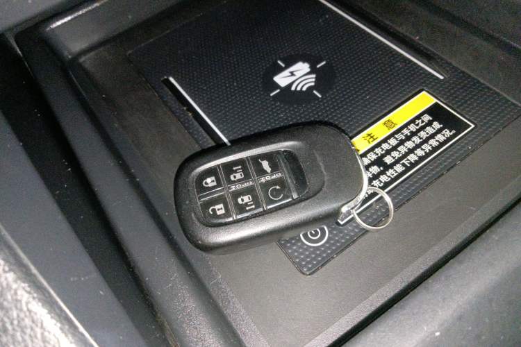 Used Honda Elysion 2024 2.0L eHEV Luxury Edition
