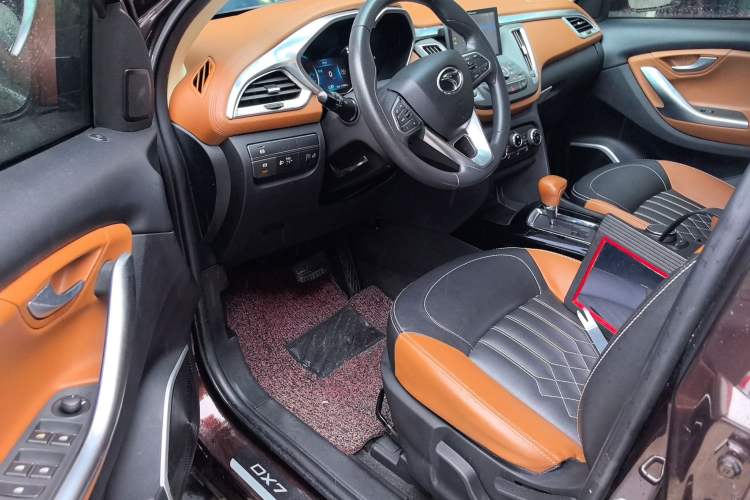 Used Soueast DX7 2018 1.5T Automatic Glory Edition
