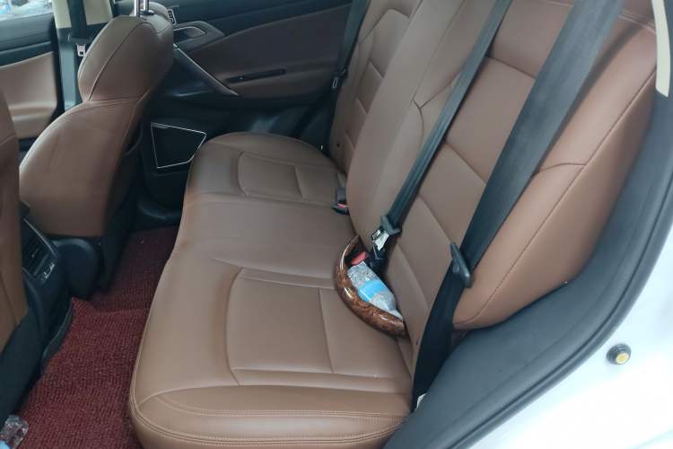 Used Geely Auto Emgrand X7 Sport 2021 1.8TD DCT Two-Wheel Drive Asian Games Edition
