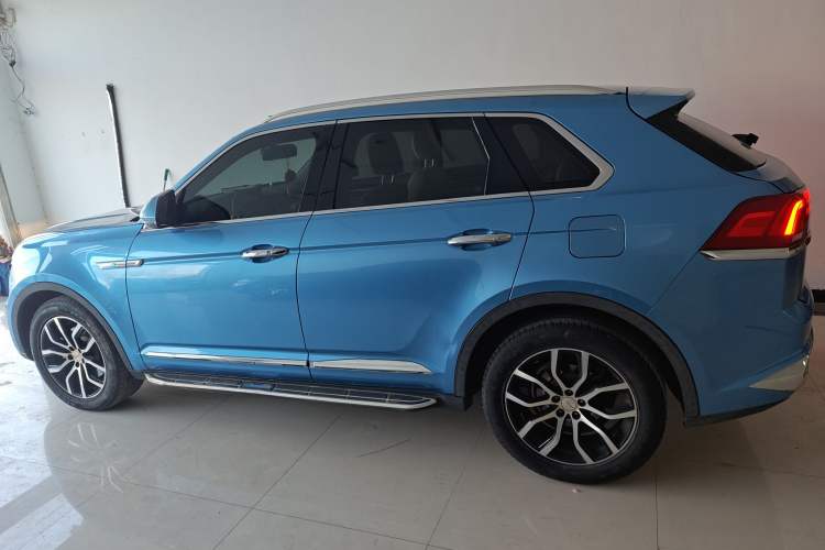 Used Zotye Domy X7 2017 1.8T DCT Luxury Model