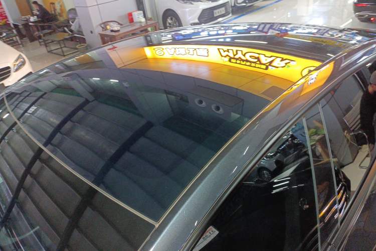 Used Tesla Model Y 2024 Long-Range All-Wheel-Drive Version