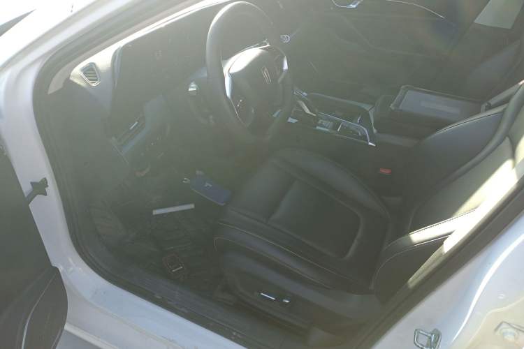 Used Bestune B70 2022 Third Generation 1.5T Automatic Enjoyment Version
