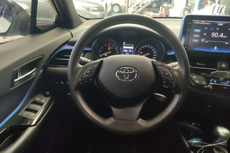 Used Toyota C-HR 2020 2.0L Leading Edition
