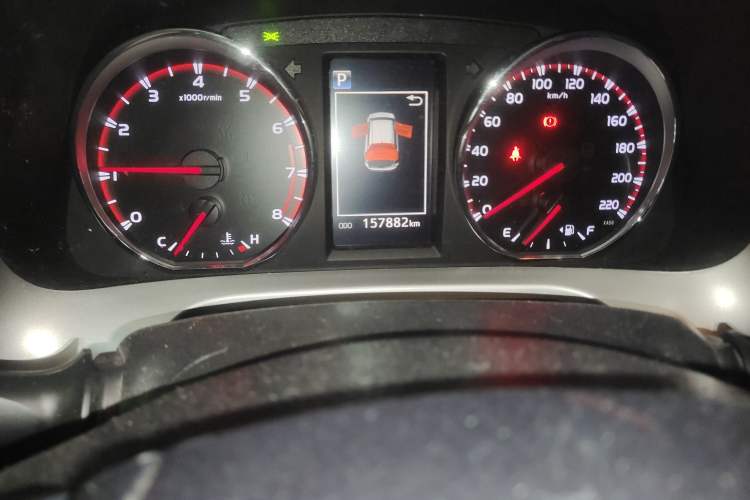 Used Toyota RAV4 2019 2.0L CVT Two-Wheel Drive Fashion X Limited Edition China VI Standard