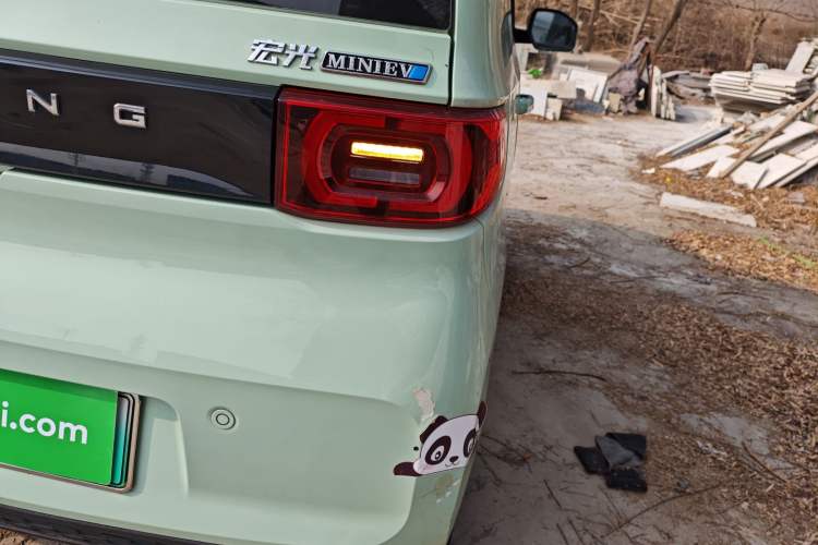 Used Wuling Hongguang MINIEV 2022 Macaron Fashion Edition Lithium-Nickel-Cobalt-Alpha-oxide