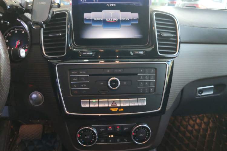 Used Mercedes-Benz GLE 2018 GLE 320 4MATIC Luxury Collection Edition
