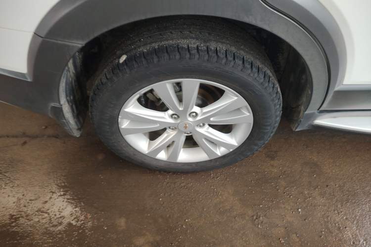 Used Chevrolet Captiva 2017 2.4L 4x4 Flagship Edition 7-Seater