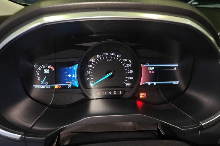 Used Ford Edge 2018 EcoBoost 245 Two-Wheel-Drive Titanium 7-Seater China V Standard
