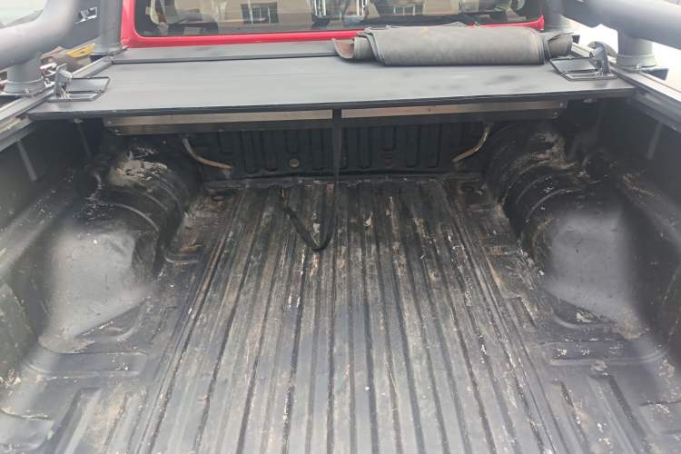 Used Great Wall Poer 2020 2.0T Off-Road Edition Automatic Diesel 4x4 High-End Version GW4D20M
