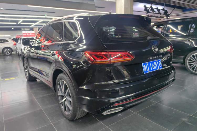 Used Volkswagen Touareg 2021 3.0 TSI Prestige Edition Classic Sport Package