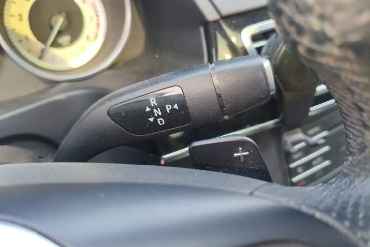 Used Mercedes-Benz E-Class 2015 E 260 L Sport & Fashion Model
