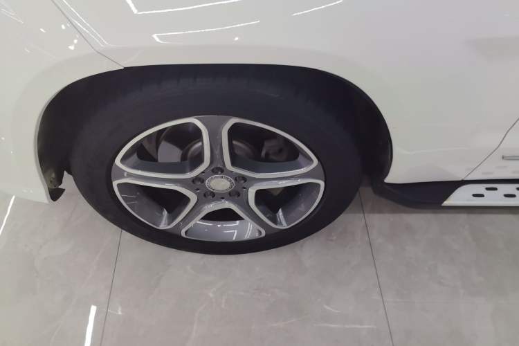 Used Mercedes-Benz GLK-Class 2015 GLK 300 4MATIC Fashion Edition Ultimate Version
