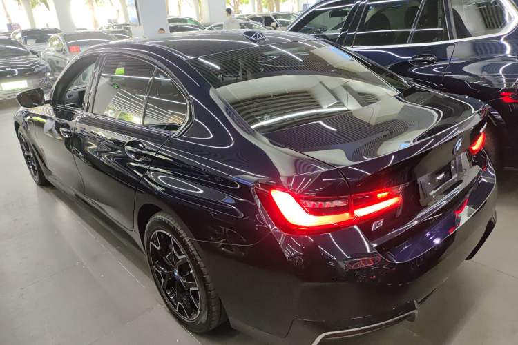 Used BMW i3 2023 eDrive 40 L Midnight Edition