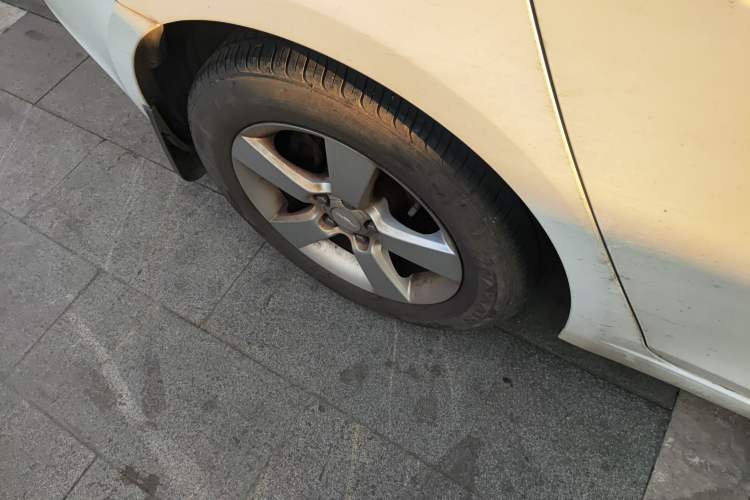 Used Chevrolet Cruze 2014 1.6L SL Millionth Anniversary Edition MT
