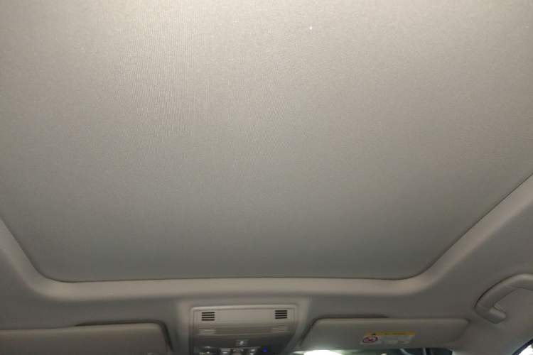 Used Volkswagen Tharu 2023 300TSI Two-Wheel-Drive Full Moon Edition