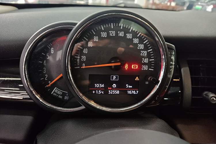 Used  MINI 2019 1.5T ONE PLUS