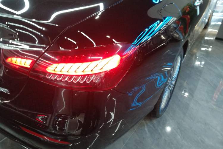 Used Mercedes-Benz E-Class 2023 E 300 L Luxury Model
