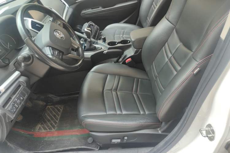 Used Dongfeng Aeolus AX7 2016 2.0L Manual Zhiyi Trim
