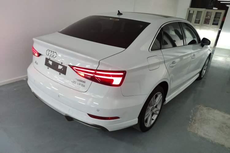 Used Audi A3 2019 Limousine 35 TFSI Fashion Edition China V standard

