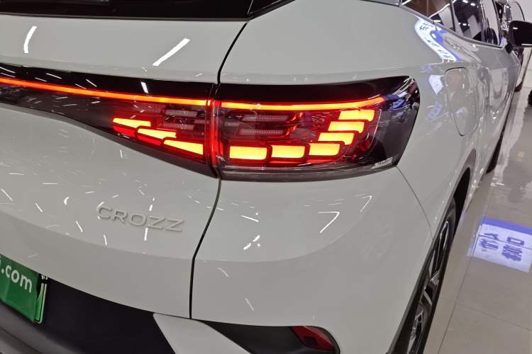 Used Volkswagen ID.4 CROZZ 2025 Pure Edition
