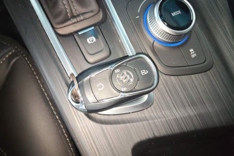 Used Buick Velite 6 2023 430km Range Commuter Version
