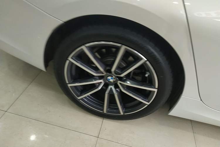 Used BMW 3 Series 2022 325Li M Sport Package