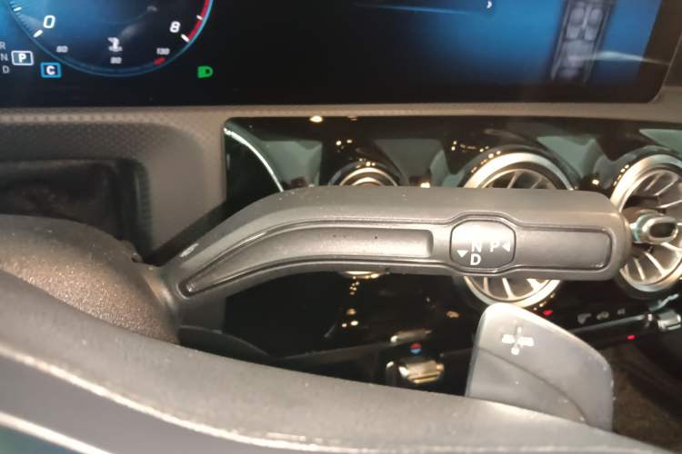 Used Mercedes-Benz A-Class 2020 Restyled A 200 L Sport Sedan Fashion Version
