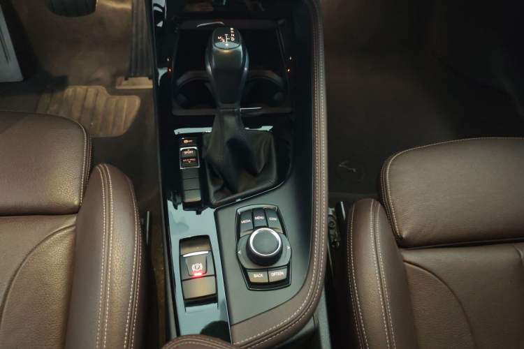 Used BMW X1 2018 sDrive18Li Luxury Model