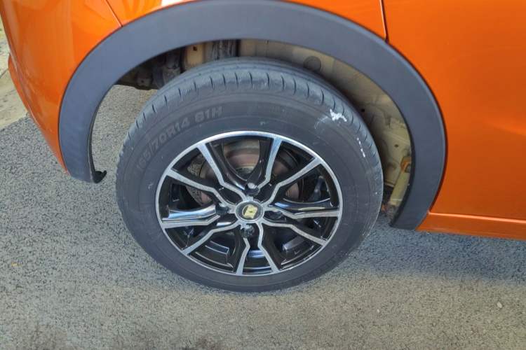 Used Baojun 310 2016 1.2L manual Comfort trim level