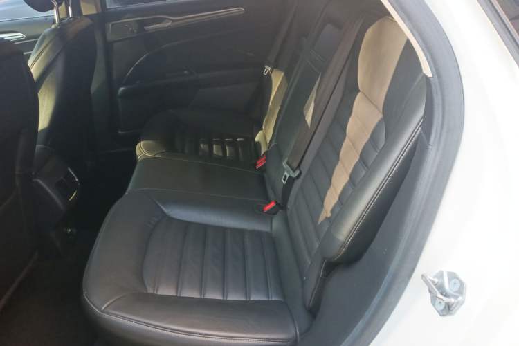 Used Ford Mondeo 2017 EcoBoost 200 Stylish Model