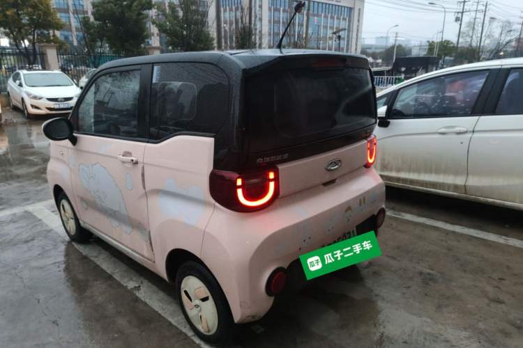 Used Chery QQ Ice Cream 2022 170km Sundae Phosphate Lithium-Ion