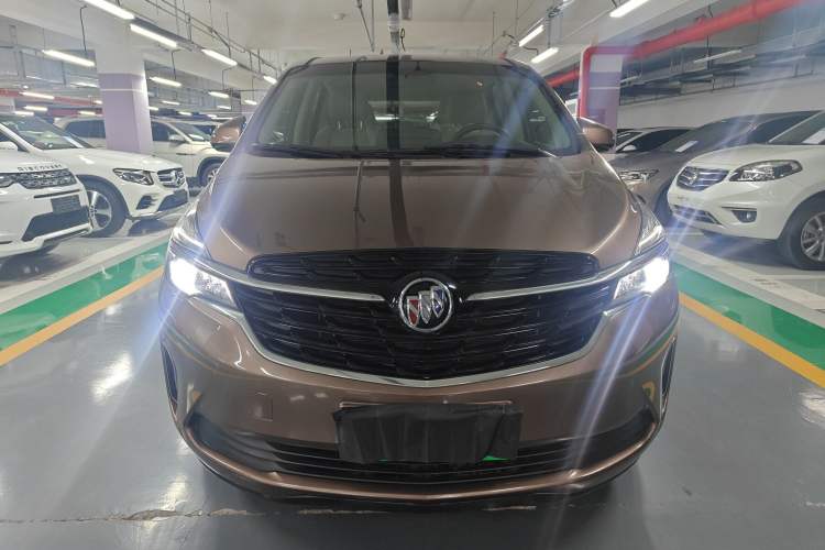 Used Buick GL8 2020 Land Cruiser Executive Class 652T Comfort Model
