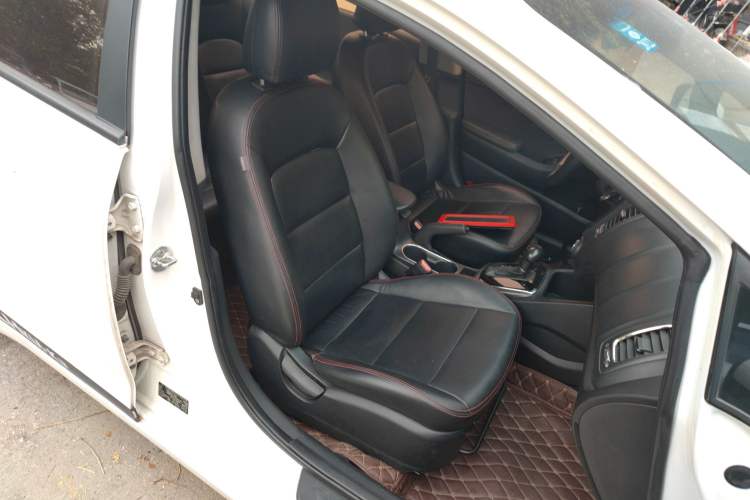 Used Kia K3 2016 1.6L Automatic with Sunroof
