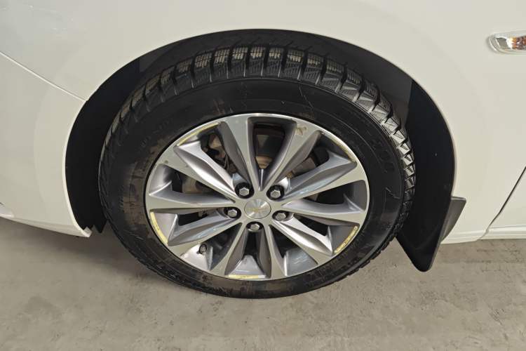 Used Chevrolet Monza 2022 320 Automatic Enjoyment Sunroof Version
