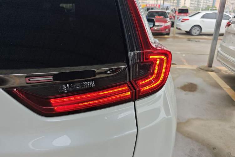 Used Honda CR-V 2021 240TURBO CVT 2WD Fashion Edition