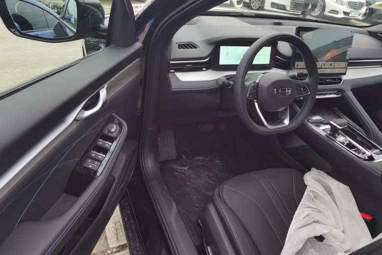 Used Geely Auto Preface 2026 Model Oriental Yao 1.5TD Kunlun Edition