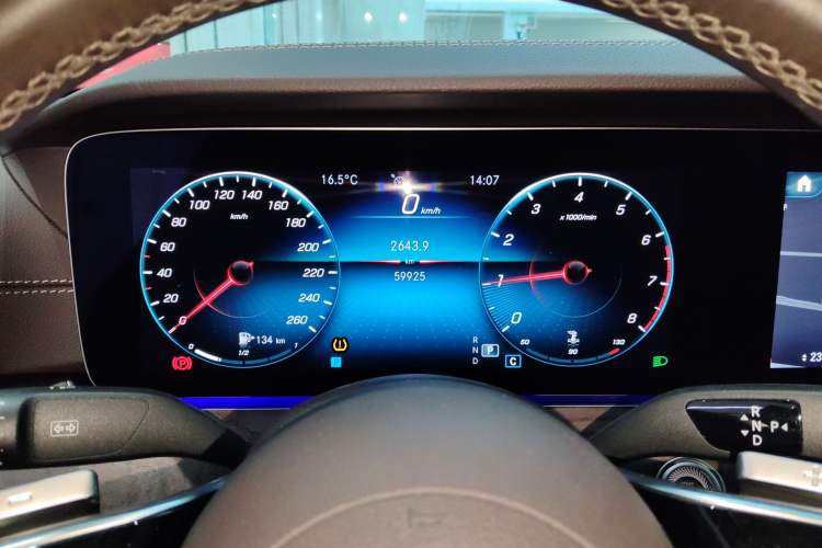 Used Mercedes-Benz E-Class 2022 E 260 L