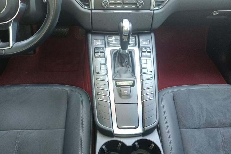 Used Porsche Macan 2017 Macan 2.0T