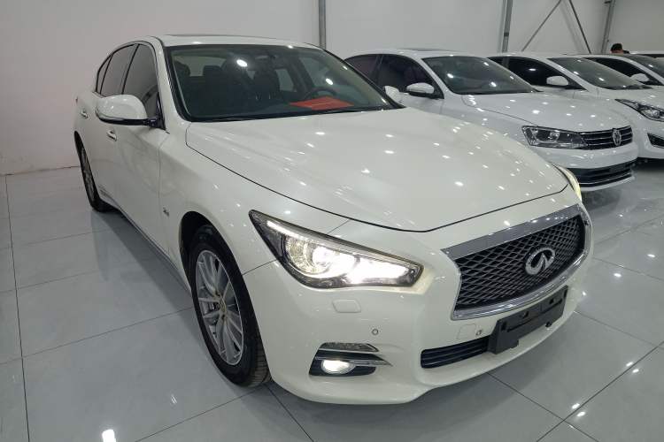 Used Infiniti Q50L 2016 2.0T Enjoyment Edition
