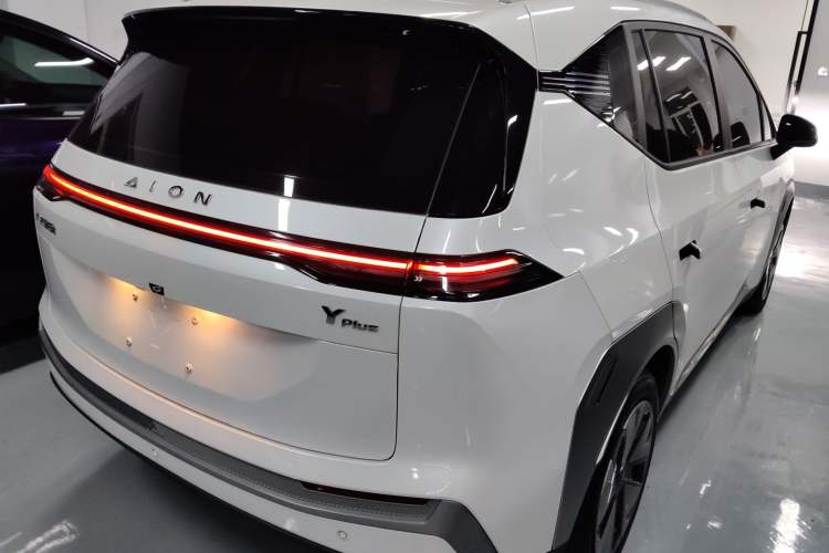 Used AION Y 2023 Plus 510 Enjoy Edition
