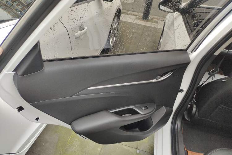 Used Buick GT 2019 18T Automatic Connected Elite Model China VI Standard
