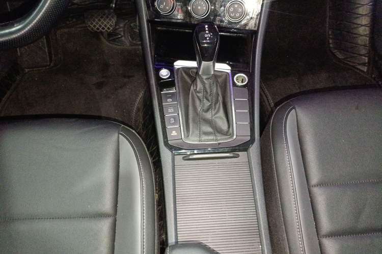 Used Volkswagen Sagitar 2022 280TSI DSG Excellence Edition
