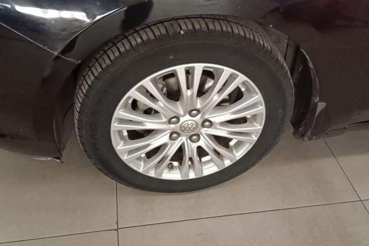 Used Buick GT 2015 15N Automatic Elite Version