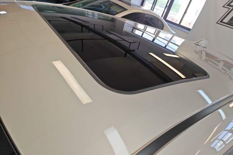 Used Toyota C-HR 2020 2.0L Luxury Edition
