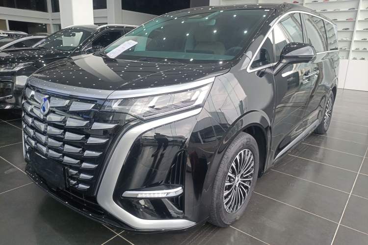 Used Denza D9 2022 DM-i 970 Four-Wheel Drive Flagship Model