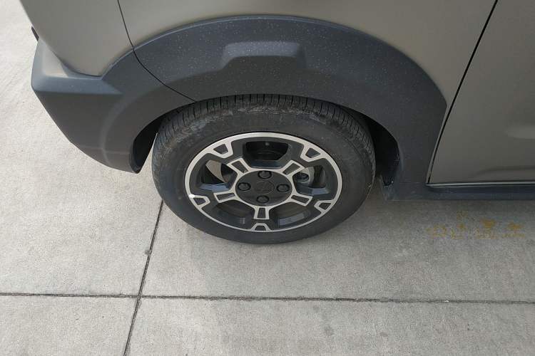 Used  Panda 2025 210km Panda Rider