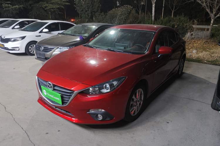 Used Mazda Mazda 3 Axela 2016 Sedan 1.5L Automatic Comfort Model