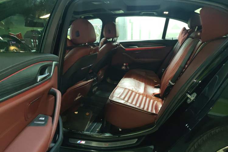 Used BMW 5 Series 2022 530Li Leading Model M Sport Package
