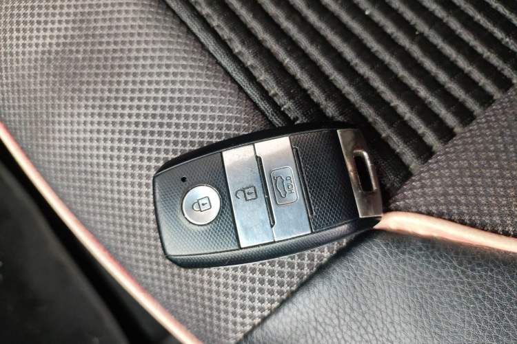 Used Kia K3 2015 1.6L Automatic GLS